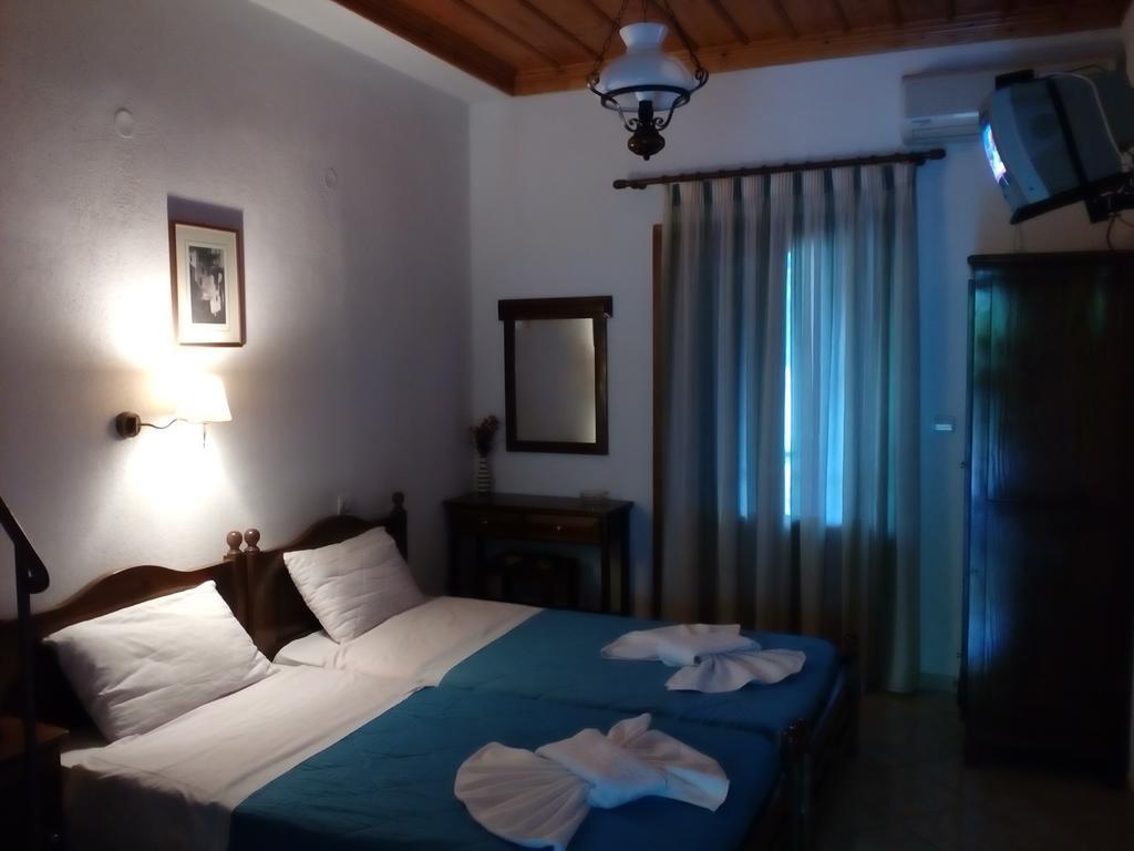 Alexandra Sofia Apartment Stafylos Exterior photo