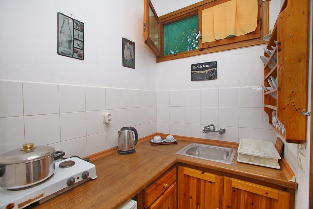 Alexandra Sofia Apartment Stafylos Exterior photo