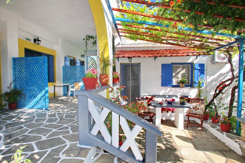 Alexandra Sofia Apartment Stafylos Exterior photo